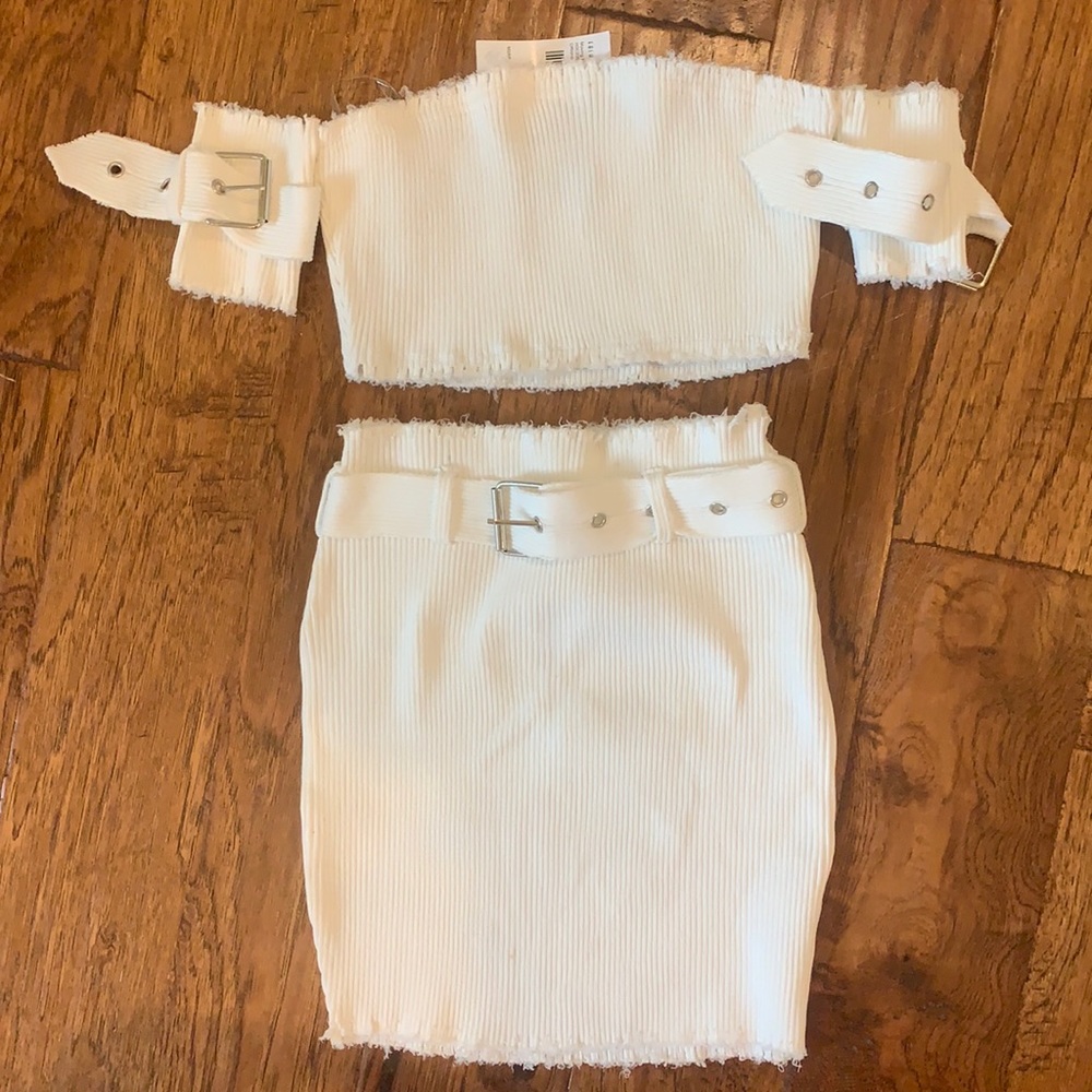 FASHION NOVA SET. Unworn. TAG. Medium
